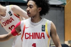 朱彦硕：朱正的自主进攻性是中国后卫欠缺的 曲绍斌带得还可以