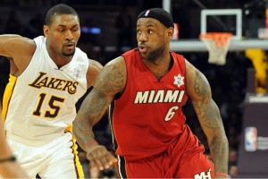 詹姆斯：慈世平是我交手过的最强防守者之一，他壮得像头牛