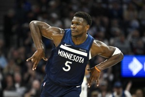 🔥爱德华兹本赛季G3全部取胜，系列赛G3场均砍下30+