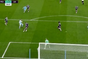 Kaiyun中国官网-【英超】斯特林梅开二度 曼城6比3莱斯特城