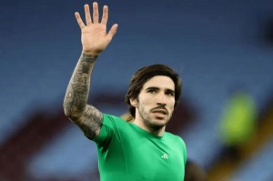 Kaiyun网页版-阿森纳因预算不足放弃引进托纳利，厄德高等主力或遭出售|转会|纪事报|枪手|马丁·厄德高|加布里埃尔-马丁内利_新浪体育_新浪新闻